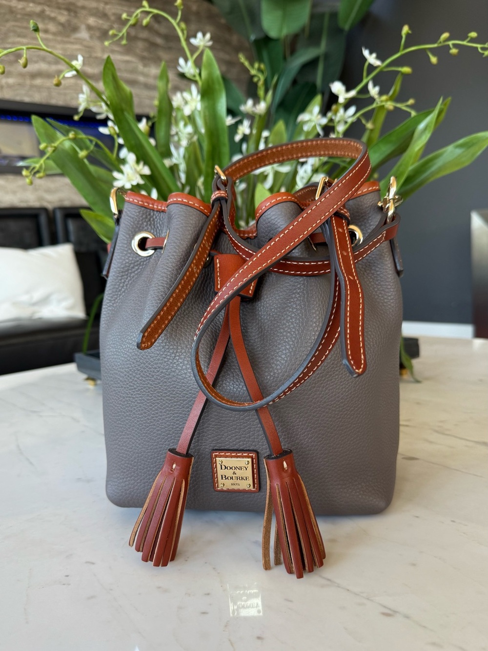 Dooney & Bourke Pebble Grain Aimee Crossbody Leather - Picture 11 of 16